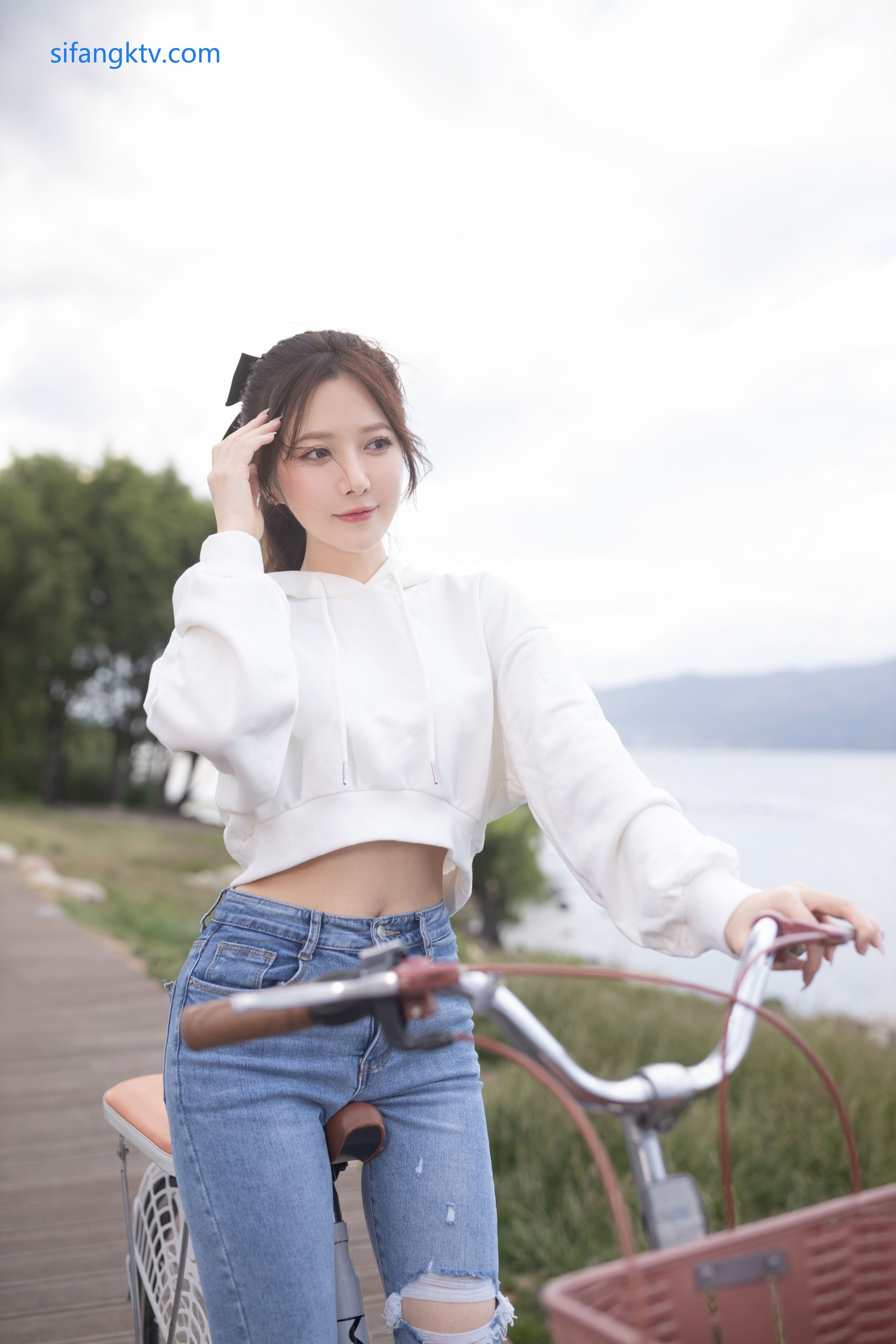 图片[1]-鱼子酱Fish – NO.033 （私拍） 真空露乳2[120P]-XikXak